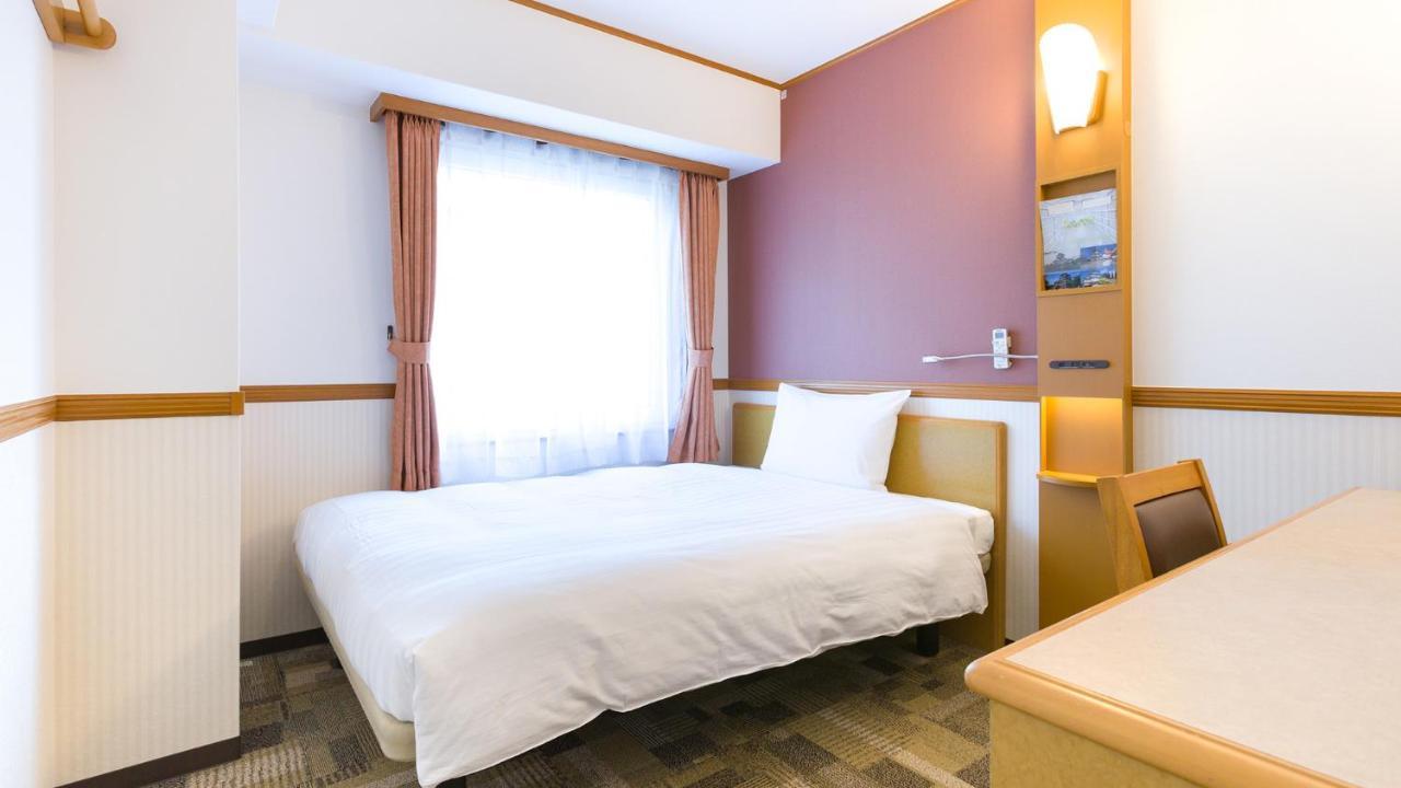Toyoko Inn Hakata-Eki Bus Terminal Mae Fukuoka  Zimmer foto